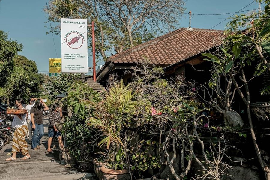 Sewa mobil wisata Denpasar