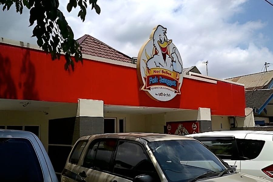 Sewa Mobil Terdekat Banjarmasin