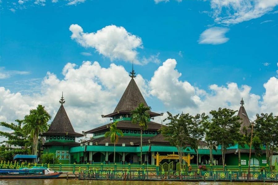 Sewa Mobil Keluarga Banjarmasin