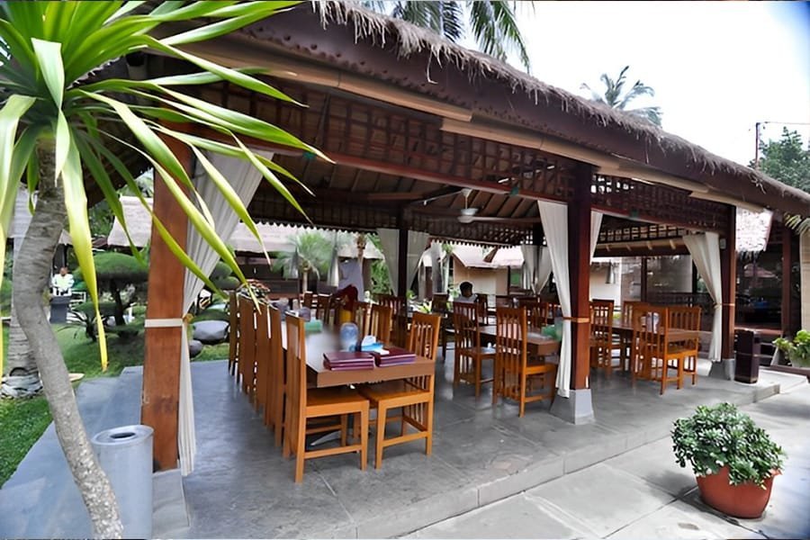 Rental Mobil Keluarga Jambi