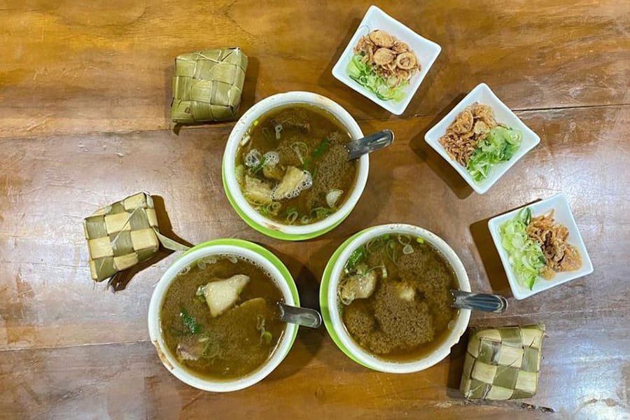 Sewa Mobil MPV Makassar