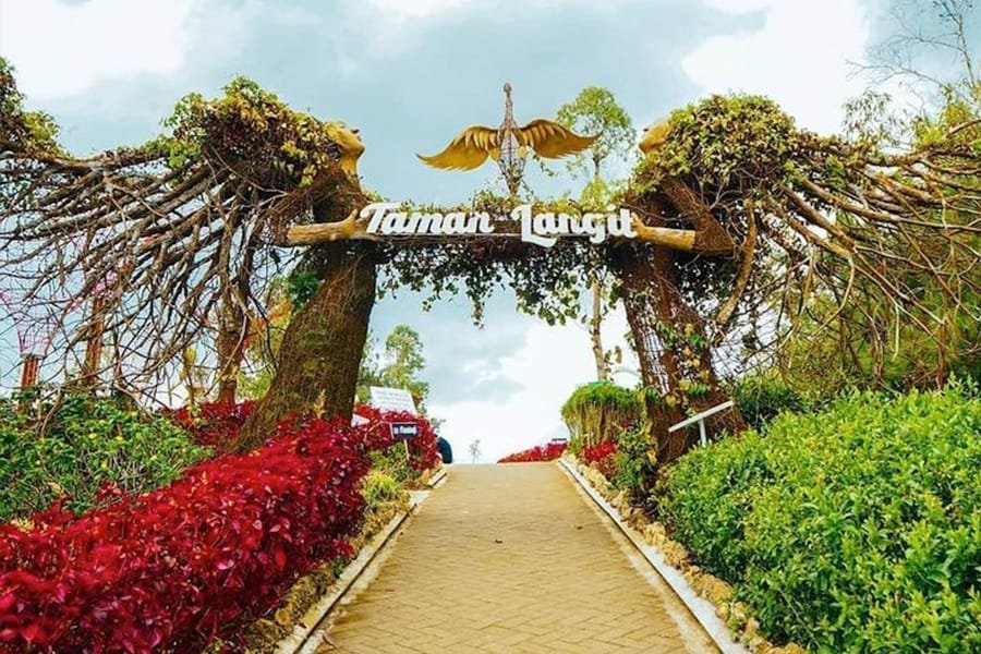 Sewa Mobil Wisata Malang