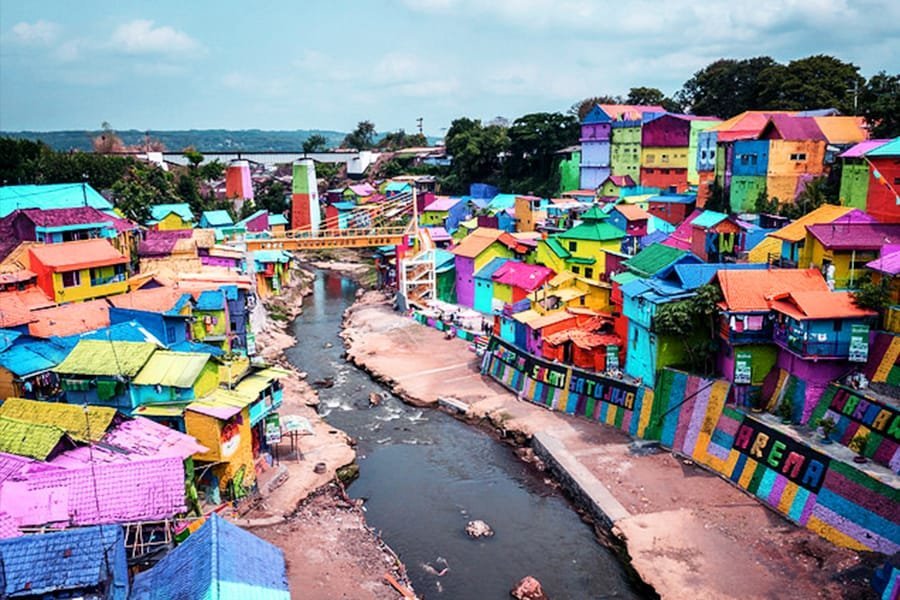 Rental Mobil Liburan Manado