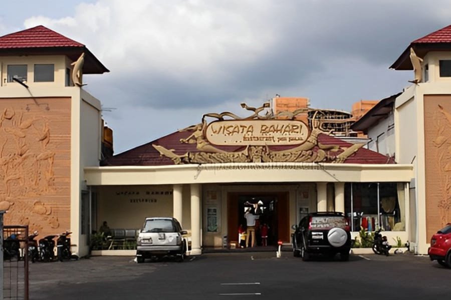 Rental Mobil Liburan Manado