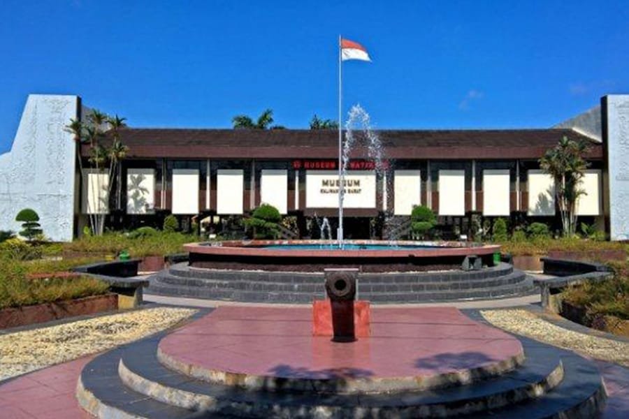 Sewa Mobil MPV Pontianak