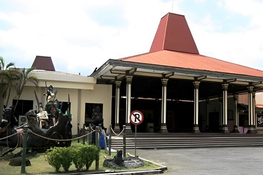 Sewa Mobil All In Semarang