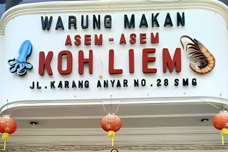 Sewa Mobil Wisata Semarang