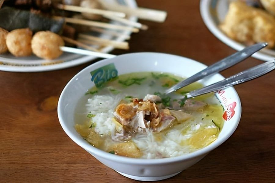 Rental Mobil Terdekat Solo