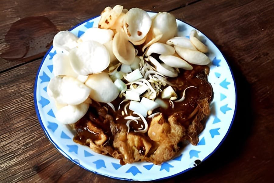 Sewa Mobil Kuliner Surabaya