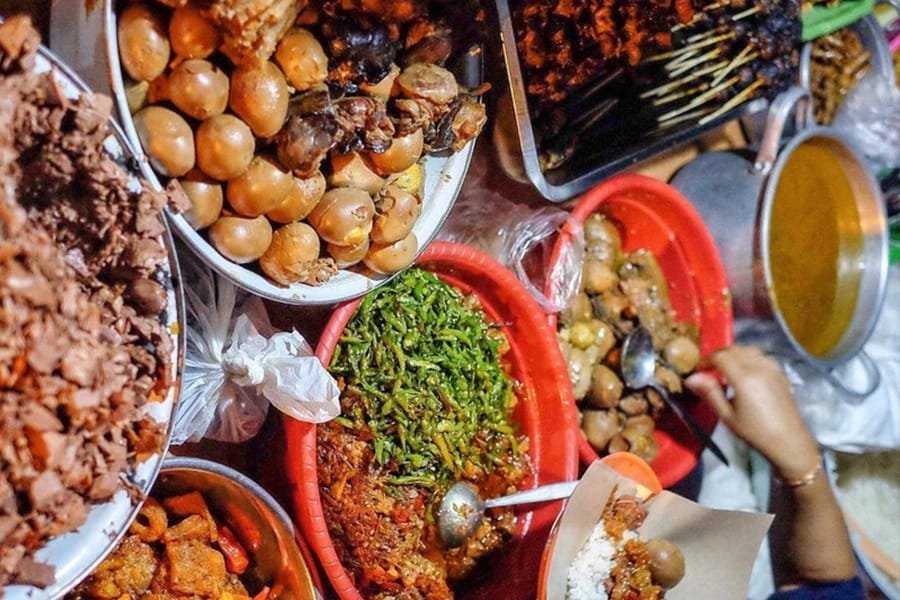 Rental Mobil Keluarga Yogyakarta